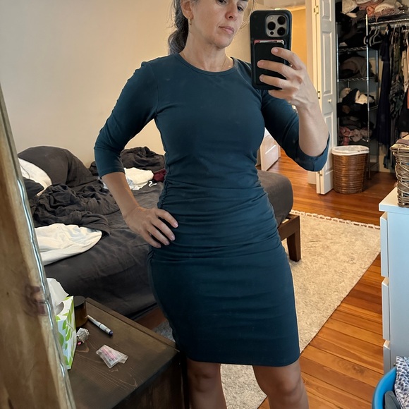 Teal ruched dress - size 2 in James Perse (normal size 6 or medium) - Picture 1 of 3